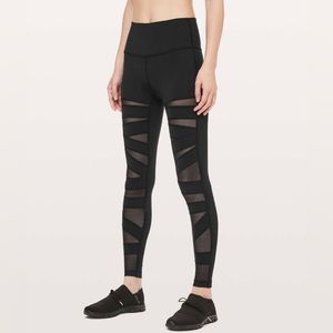 Lululemon Tech Mesh Wunder Under High-Rise Leggings. Black. Size 6.